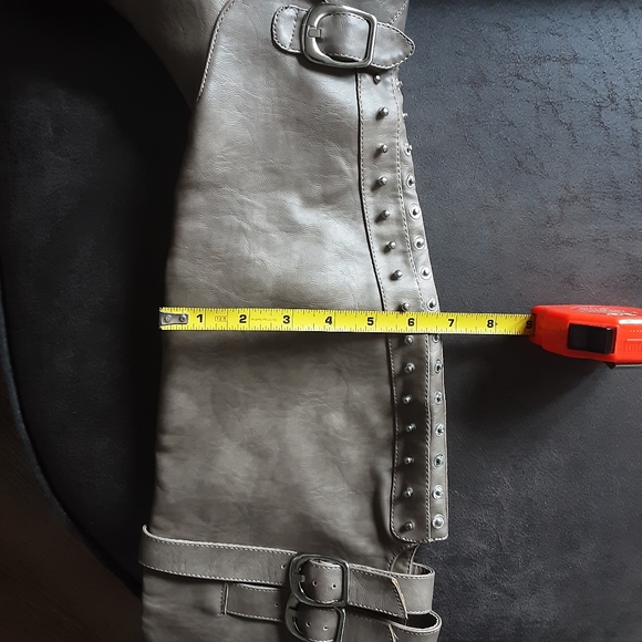 NWOB GRAY/TAUPE TALL RIDING BOOT 8 - Picture 7 of 10